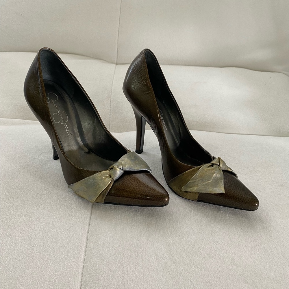 Jessica Simpson size 6.5 heels